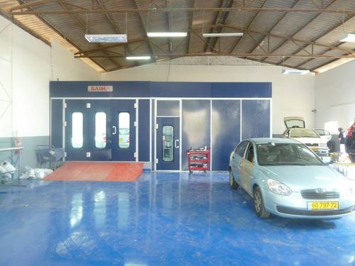 Garage Ilan. Photo 1