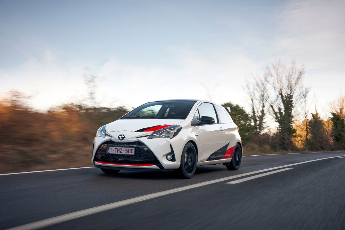 Toyota Yaris Hatchback. 3rd generation, restyling. Released since 2017