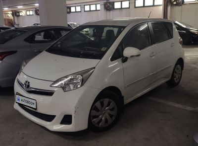 Toyota Space Verso 2ème main, 2011, main privée