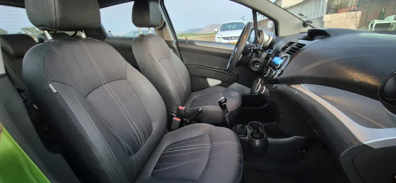 Chevrolet Spark с пробегом, 2014, частная рука
