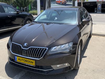 Skoda Superb 2nd hand, 2015, private hand