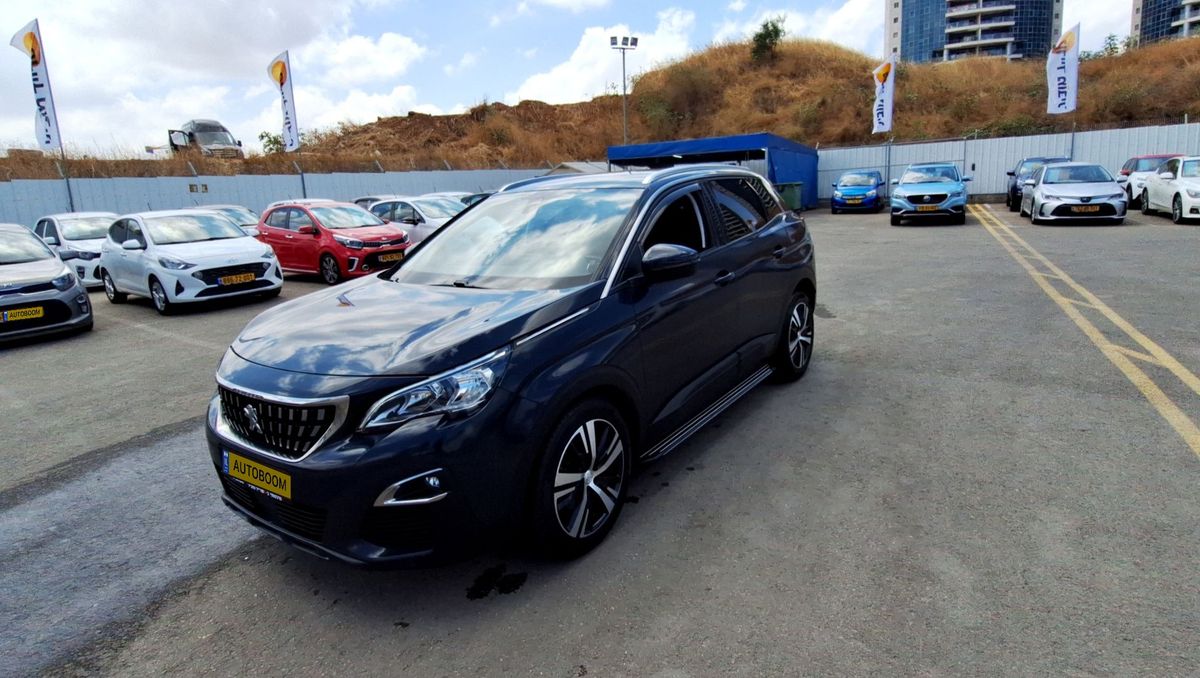 Peugeot 3008 с пробегом, 2020