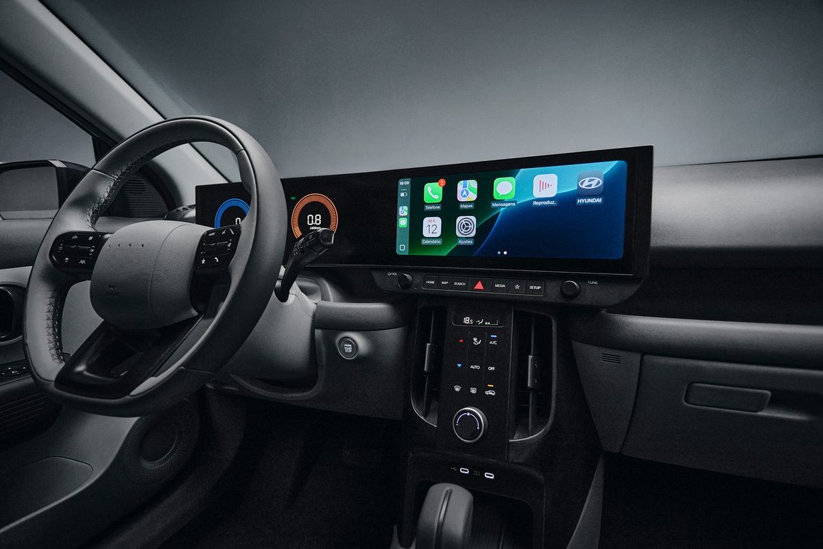 Hyundai i20. Панель приборов.