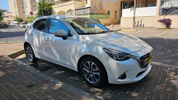 Mazda 2 с пробегом, 2019, частная рука