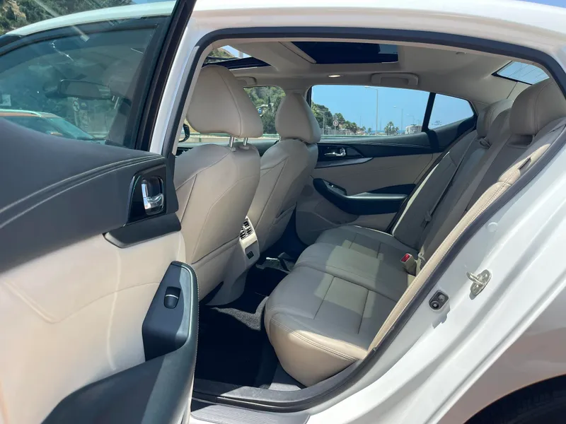 Nissan Maxima 2ème main, 2021, main privée