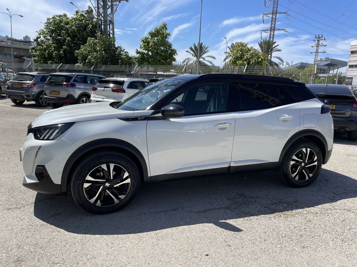 Peugeot 2008 с пробегом, 2022, частная рука