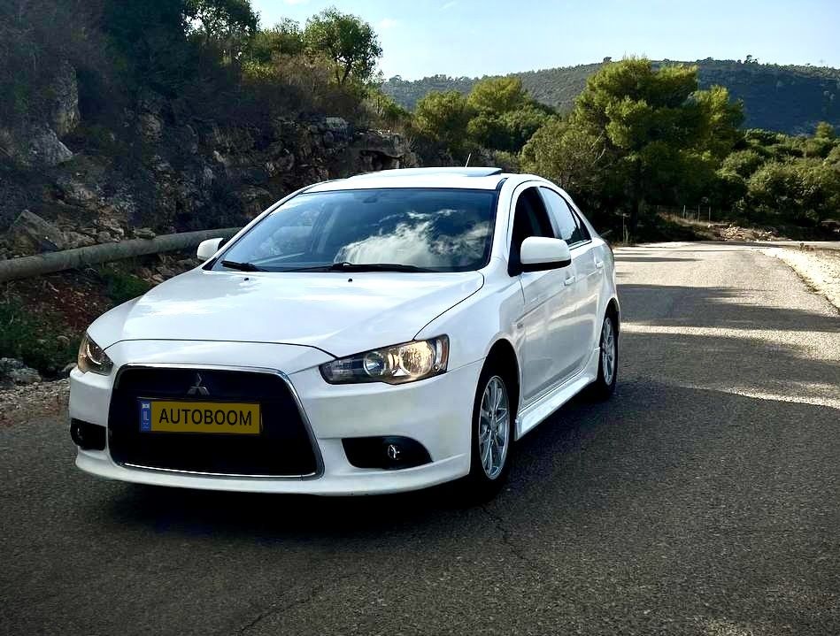 Mitsubishi Lancer 2nd hand, 2014, private hand