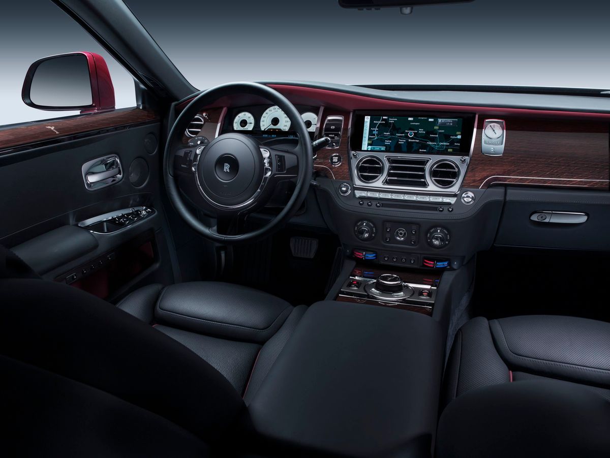 Rolls-Royce Ghost 2014. Siéges avants. Berline, 1 génération, restyling