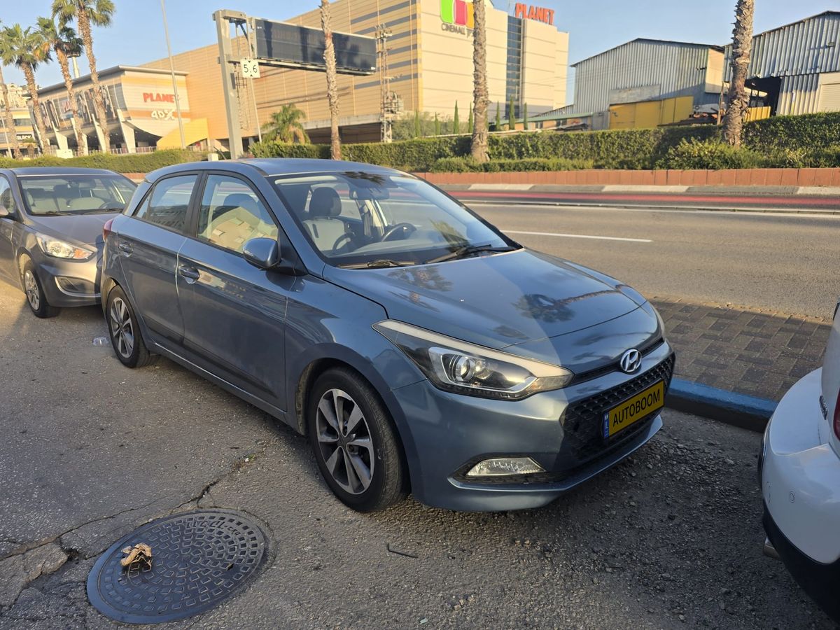 יונדאי i20 יד 2 רכב, 2017, פרטי
