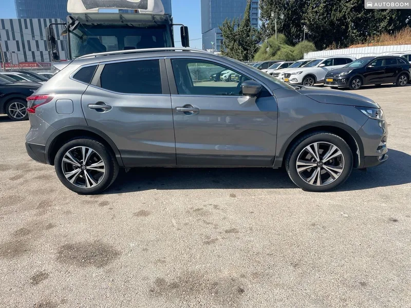 Nissan Qashqai 2nd hand, 2020