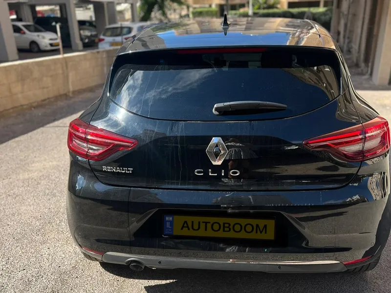 Renault Clio с пробегом, 2024, частная рука