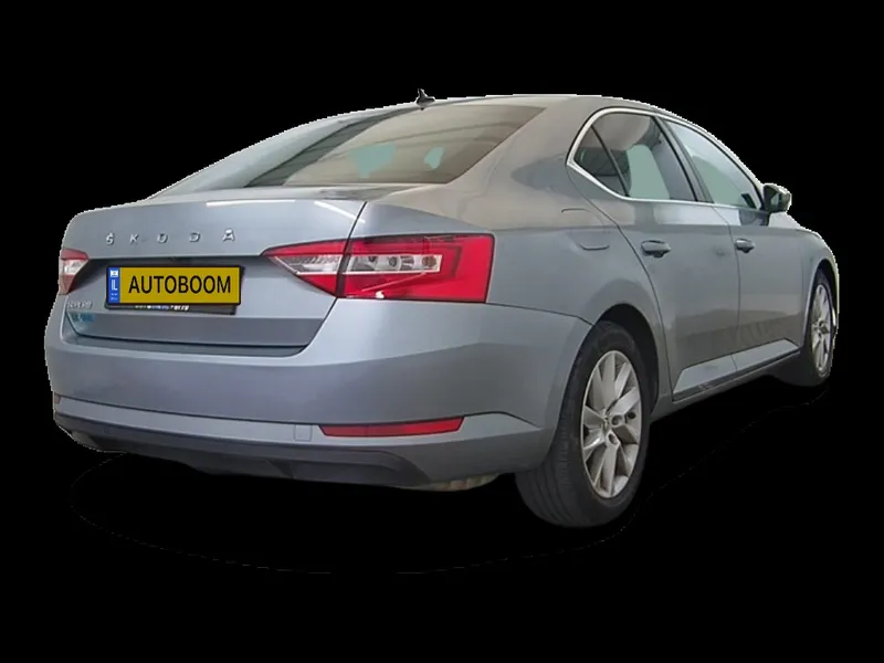 Skoda Superb 2nd hand, 2020
