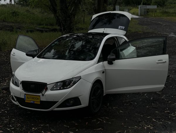 SEAT Ibiza 2nd hand, 2011, private hand