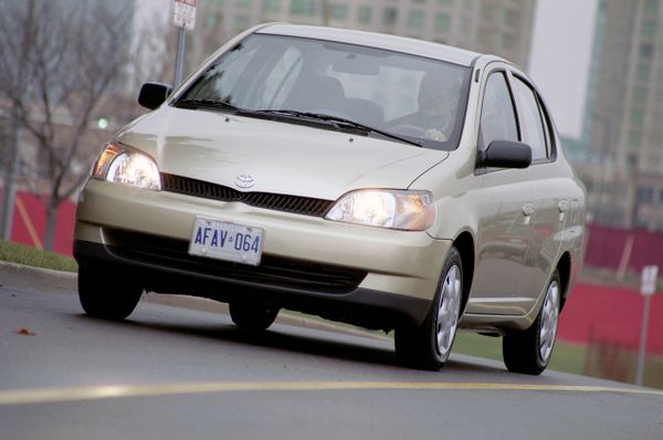 Toyota Echo 1999. Carrosserie, extérieur. Berline, 1 génération