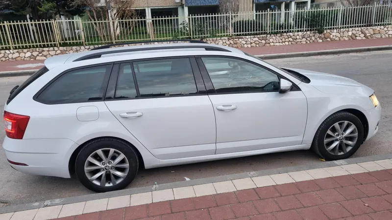 Skoda Octavia 2nd hand, 2019, private hand