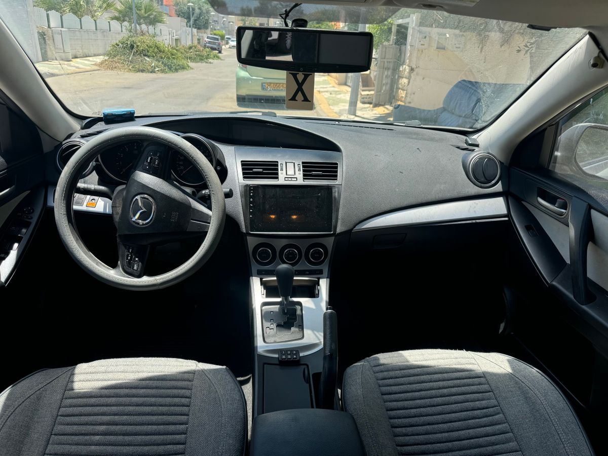 Mazda 3 2nd hand, 2012, private hand