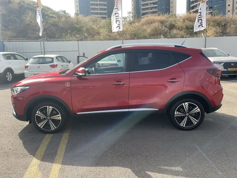 MG ZS с пробегом, 2021, частная рука