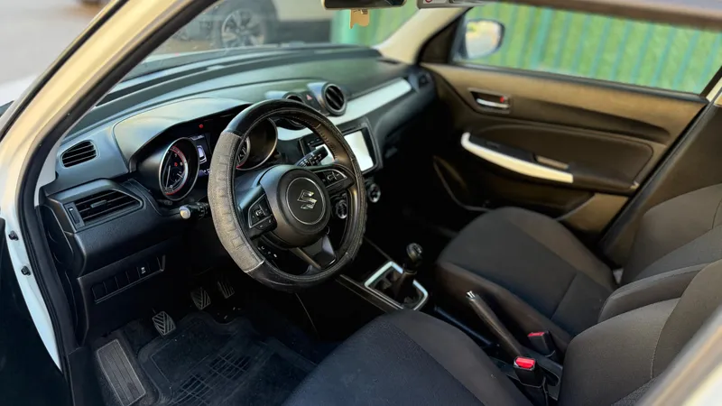 Suzuki Swift 2nd hand, 2019, private hand