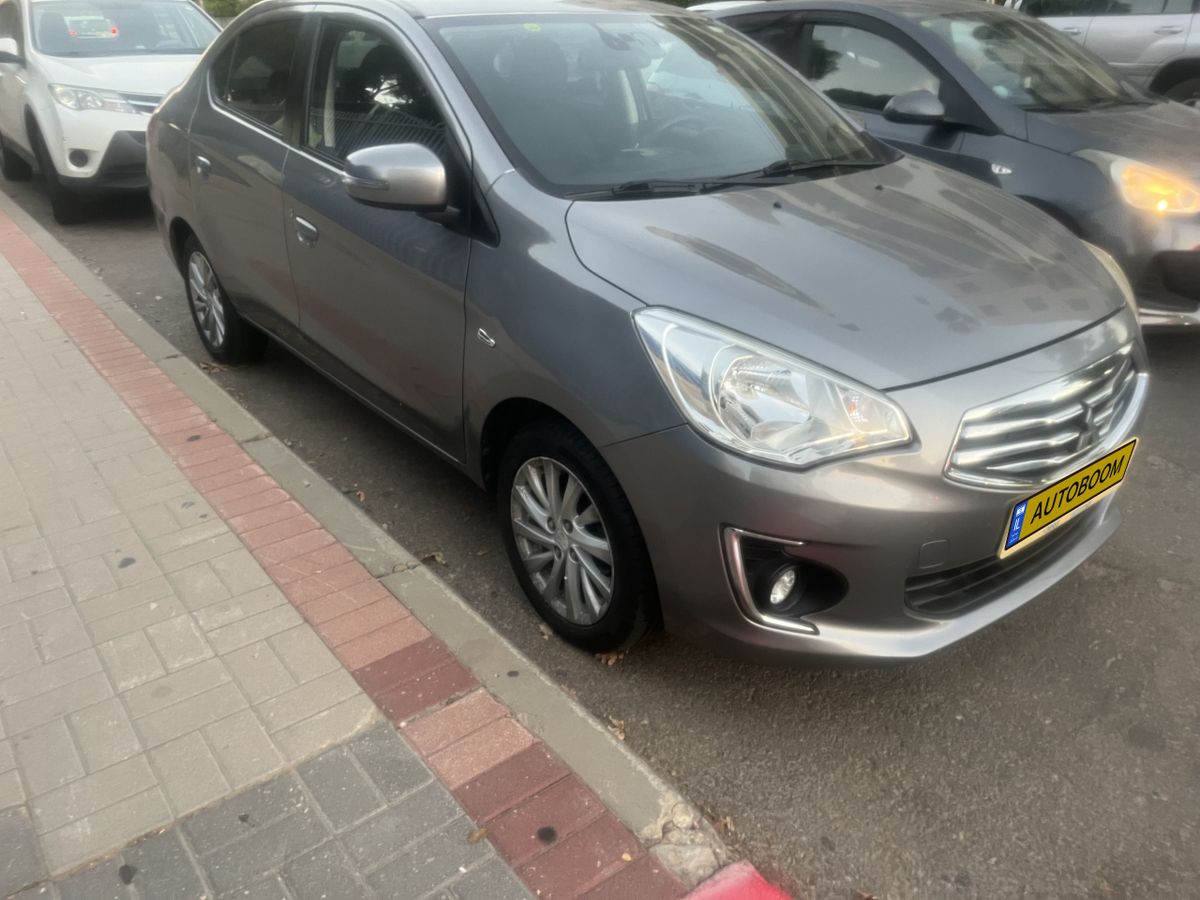 Mitsubishi Attrage 2ème main, 2016, main privée