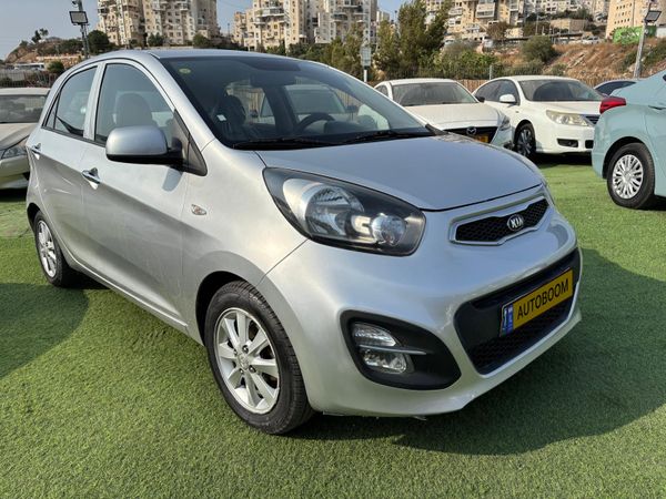 Kia Picanto 2nd hand, 2013, private hand