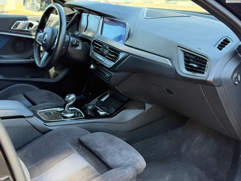 BMW 1 series 2ème main, 2020, privée