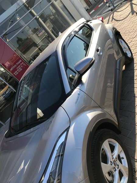 Toyota C-HR 2ème main, 2017, main privée