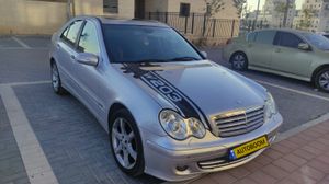 مرسيدس C-Class‏, 2006, صورة