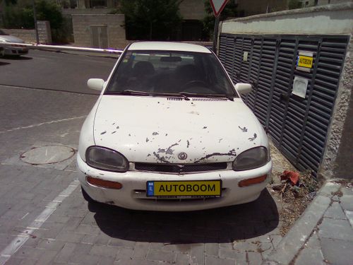 Mazda 121, 1997, фото