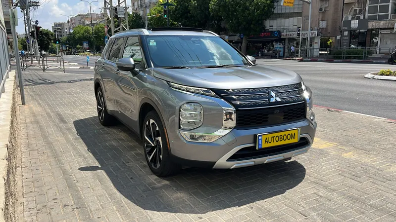 Mitsubishi Outlander 2ème main, 2021, main privée