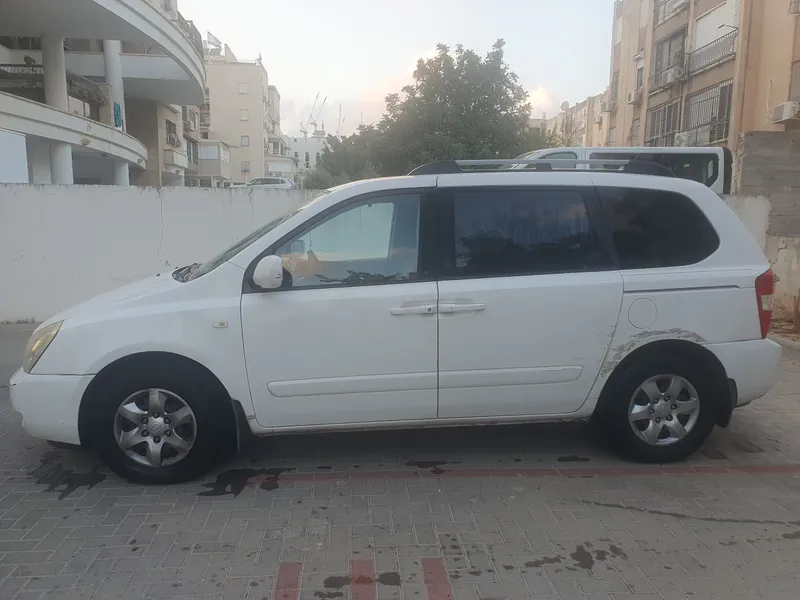 Kia Carnival 2ème main, 2008, main privée