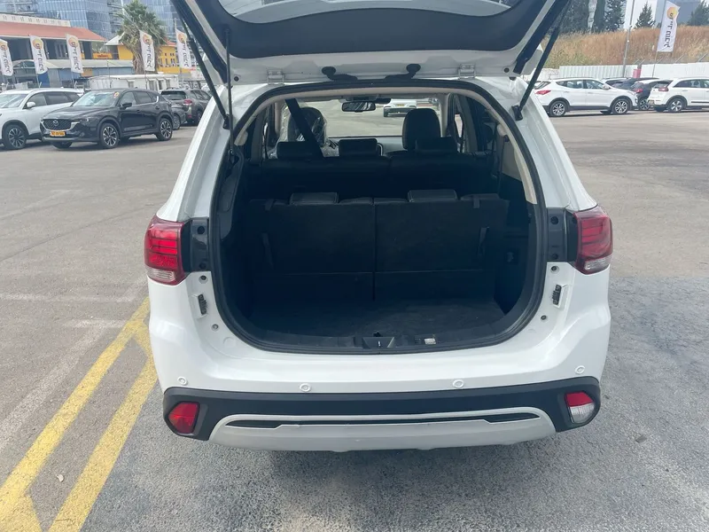 Mitsubishi Outlander 2nd hand, 2020, private hand