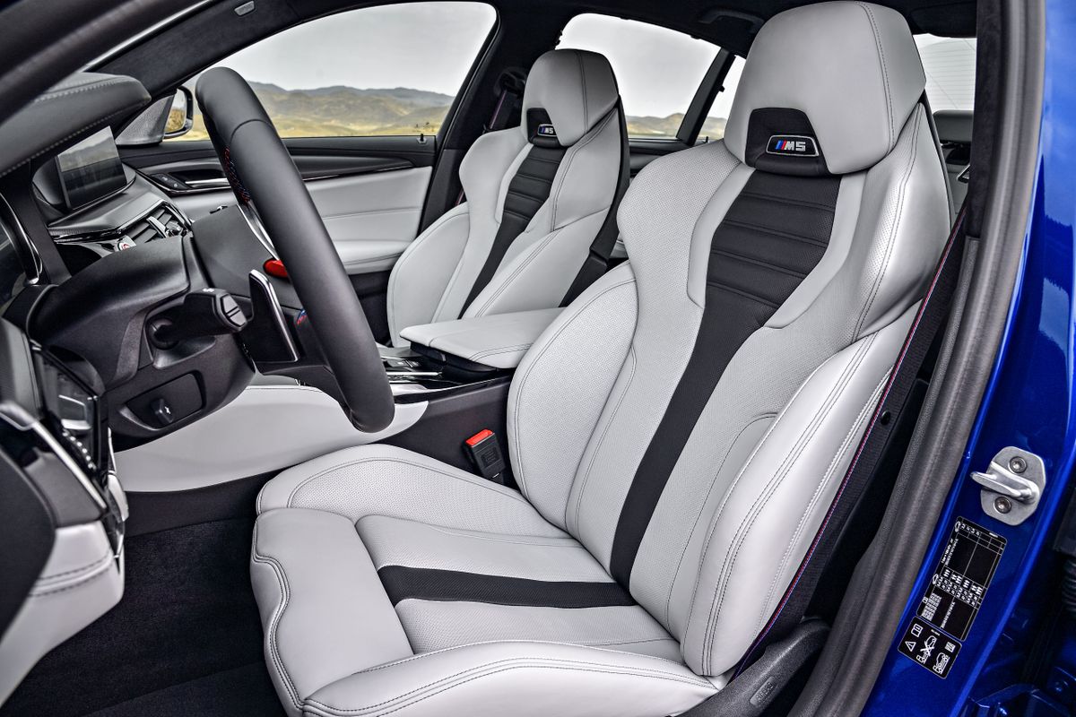 BMW M5 2018. Front seats. Sedan, 6 generation
