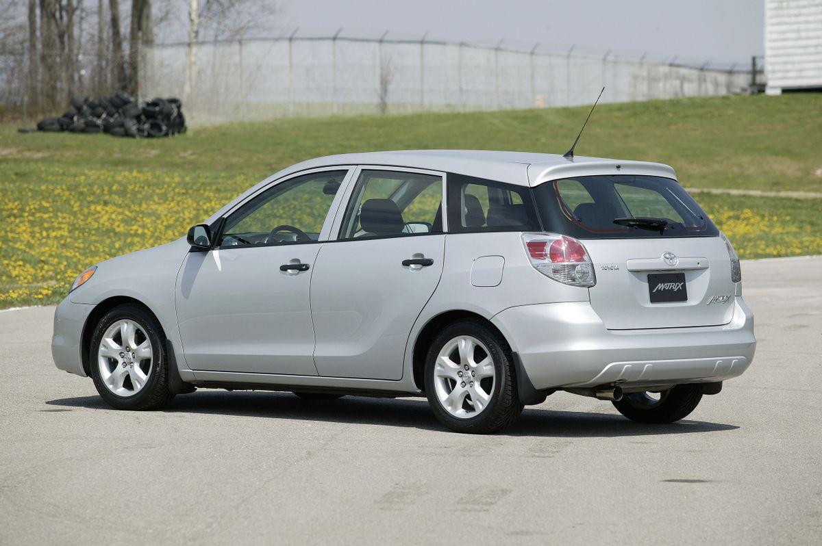 Toyota Matrix 2002. Carrosserie, extérieur. Hatchback 5-portes, 1 génération