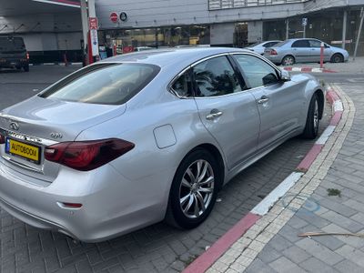 אינפיניטי Q70 יד 2 רכב, 2017, פרטי