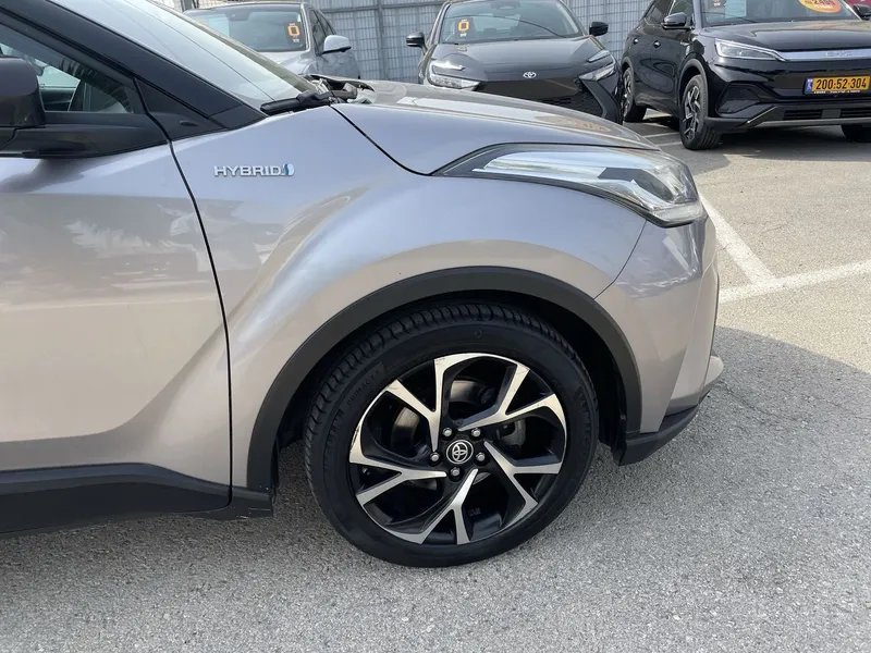 Toyota C-HR с пробегом, 2020, частная рука