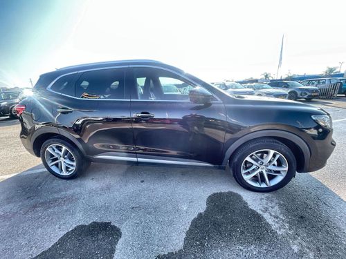MG EHS 2ème main, 2022, main privée
