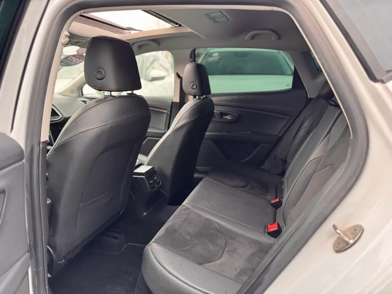 SEAT Leon 2nd hand, 2017, private hand