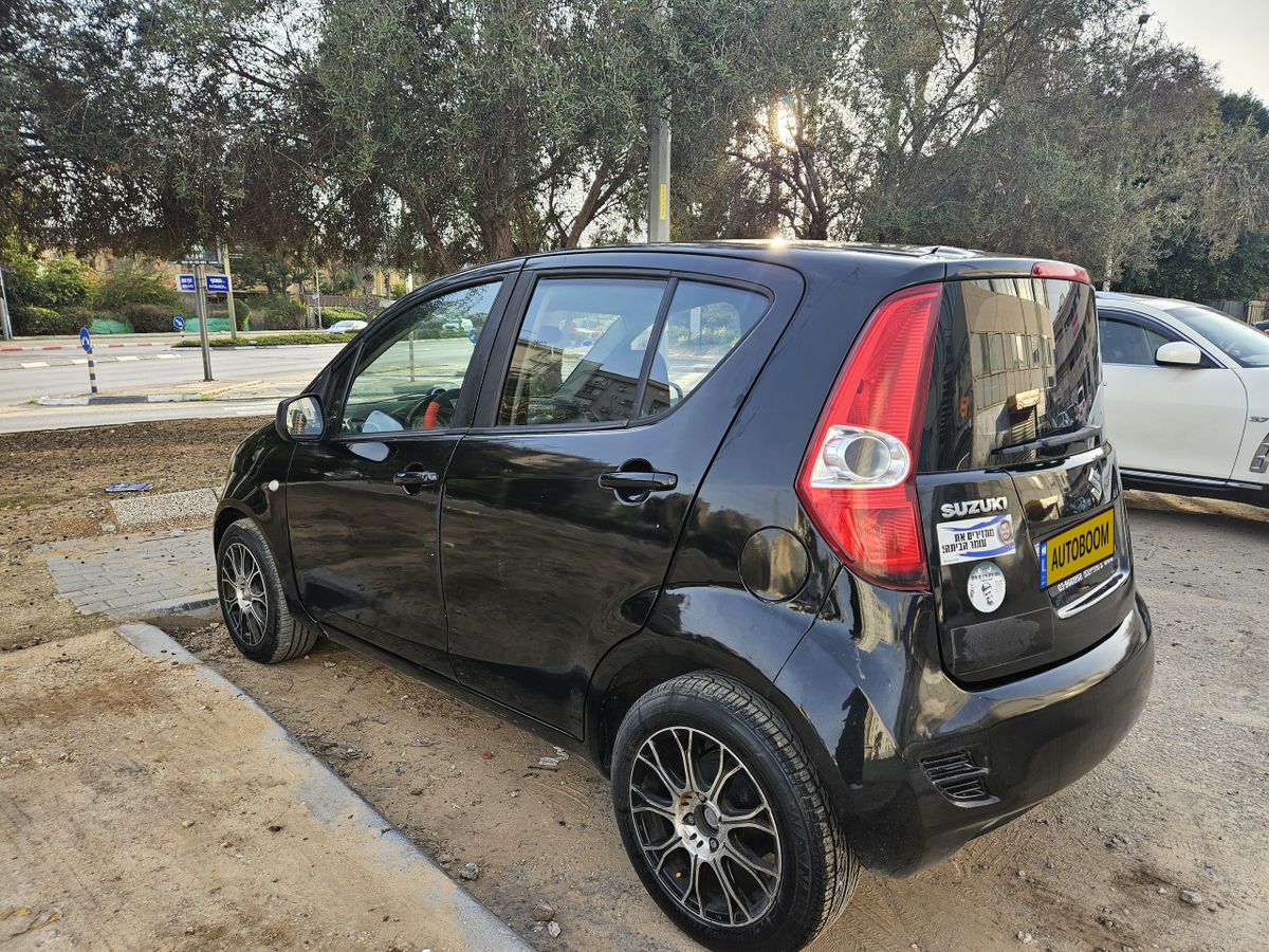 Suzuki Splash 2nd hand, 2013