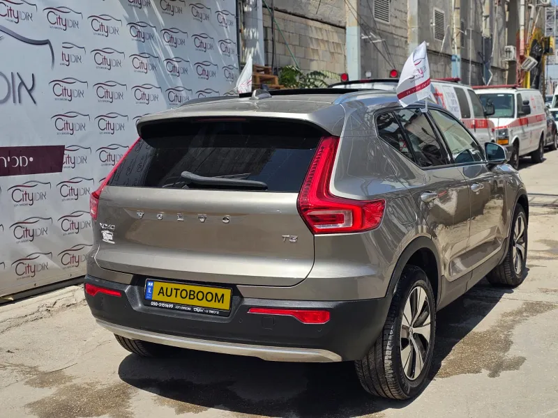 Volvo XC40 2nd hand, 2022, private