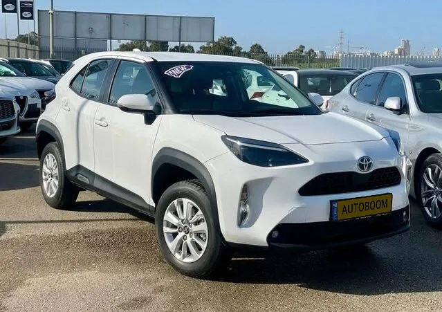 Toyota Yaris Cross 2nd hand, 2025, private hand