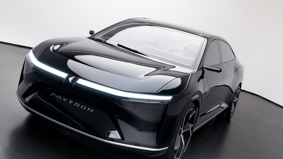 Foxtron. Bodywork, Exterior.