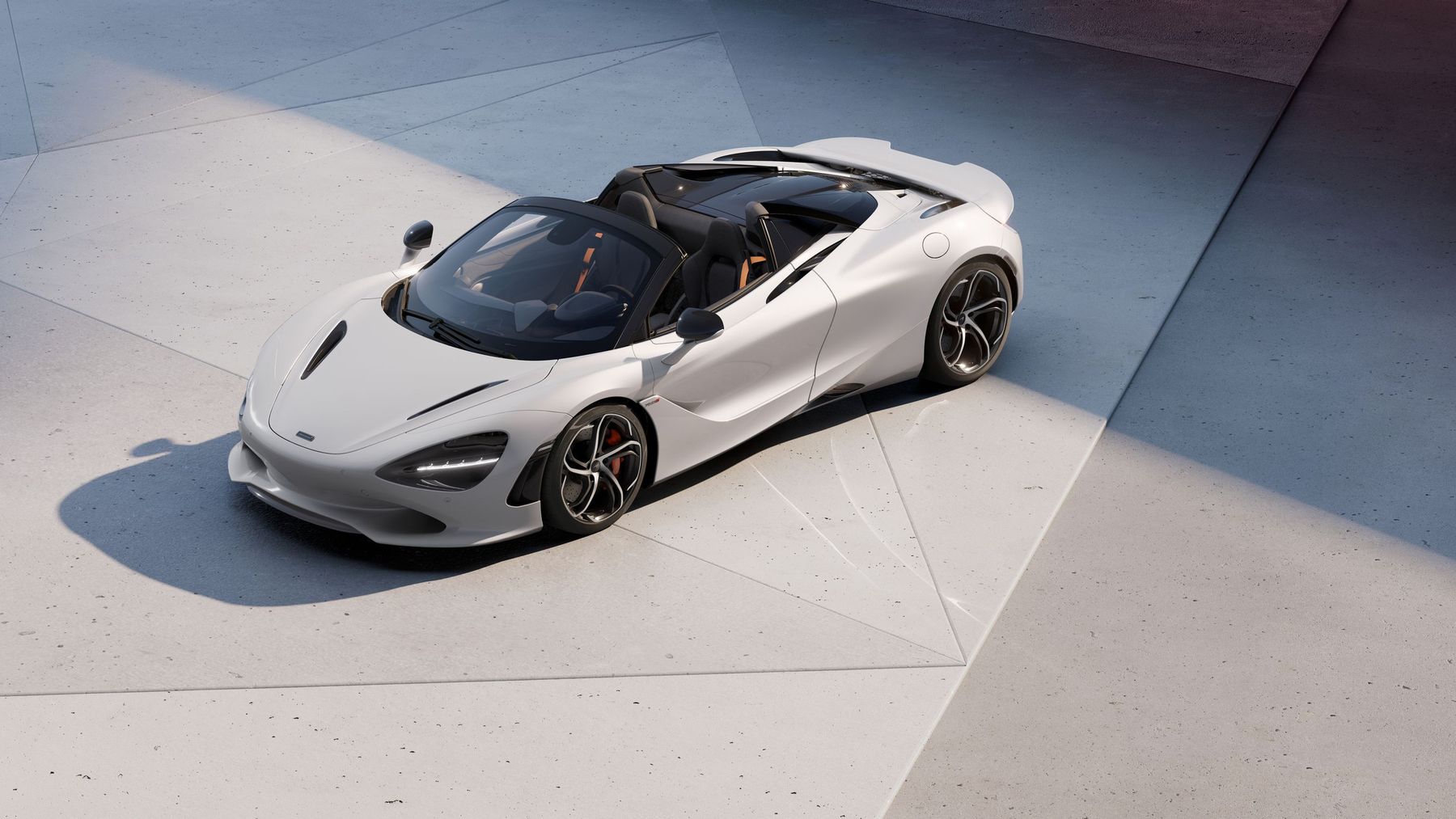 MCLAREN 710s