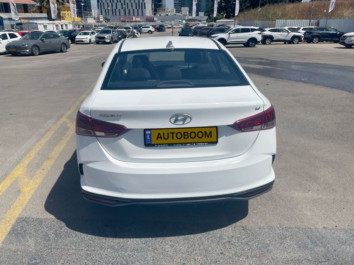 יונדאי אקסנט יד 2 רכב, 2021