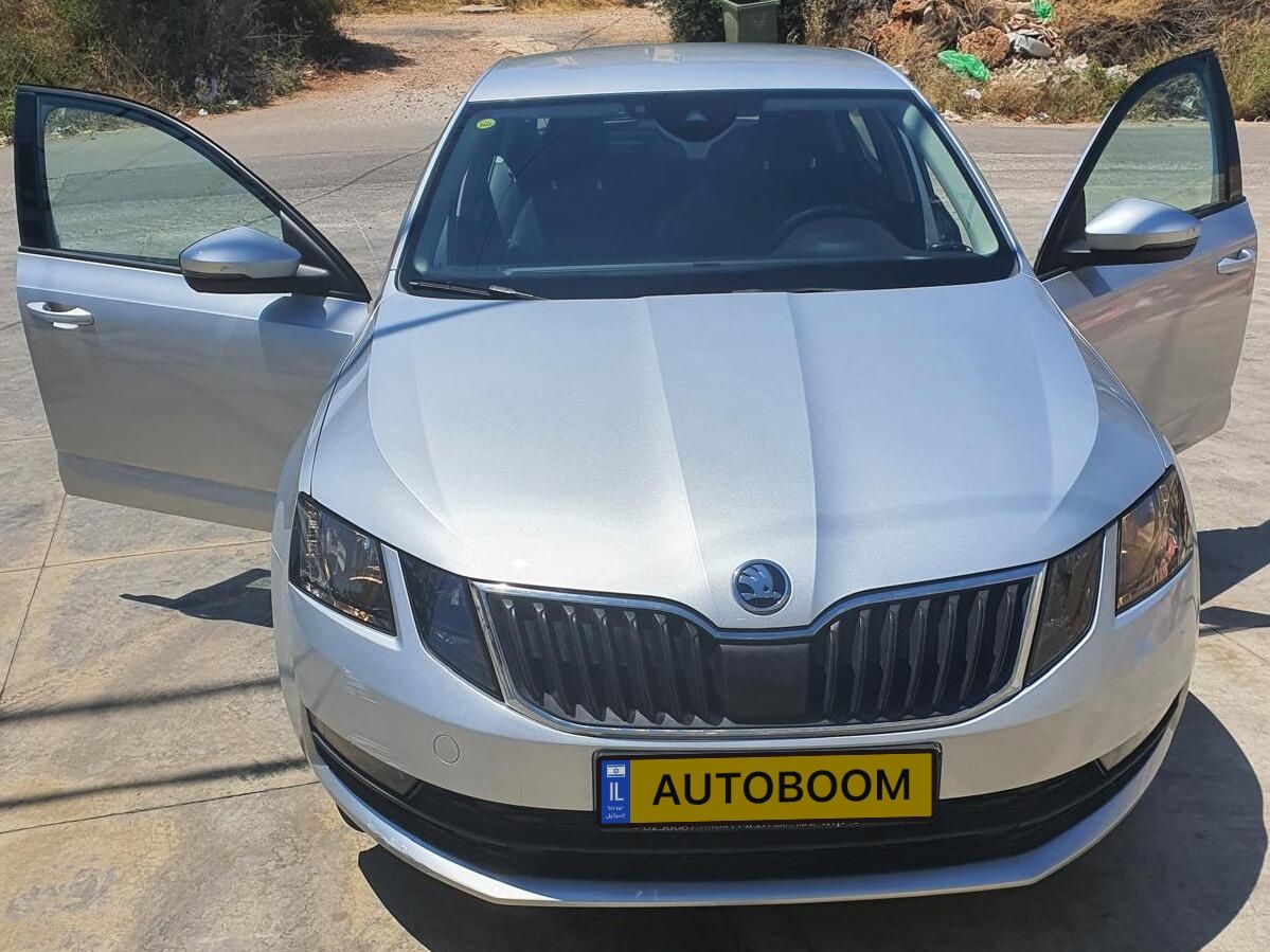 Skoda Octavia с пробегом, 2018