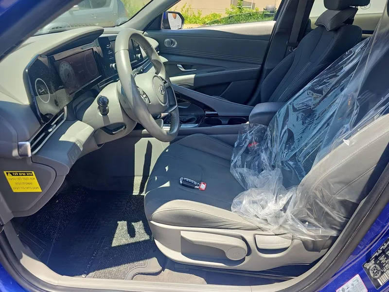 Hyundai Elantra 2ème main, 2022, main privée