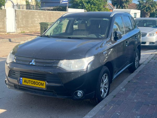 Mitsubishi Outlander с пробегом, 2014, частная рука