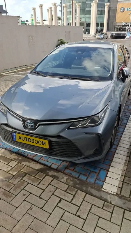 Toyota Corolla 2nd hand, 2021, private hand