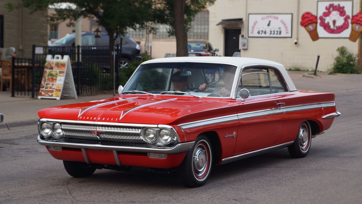 Oldsmobile Cutlass 1961. Bodywork, Exterior. Coupe, 1 generation