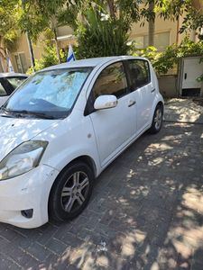 Daihatsu Sirion, 2010, фото