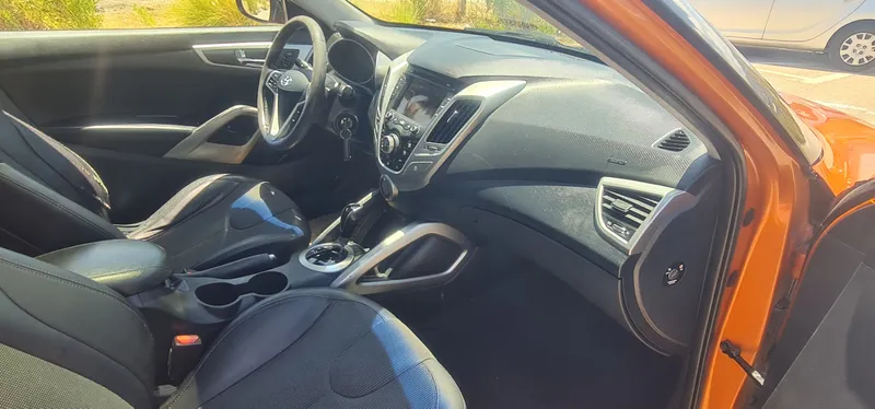 Hyundai Veloster с пробегом, 2012, частная рука
